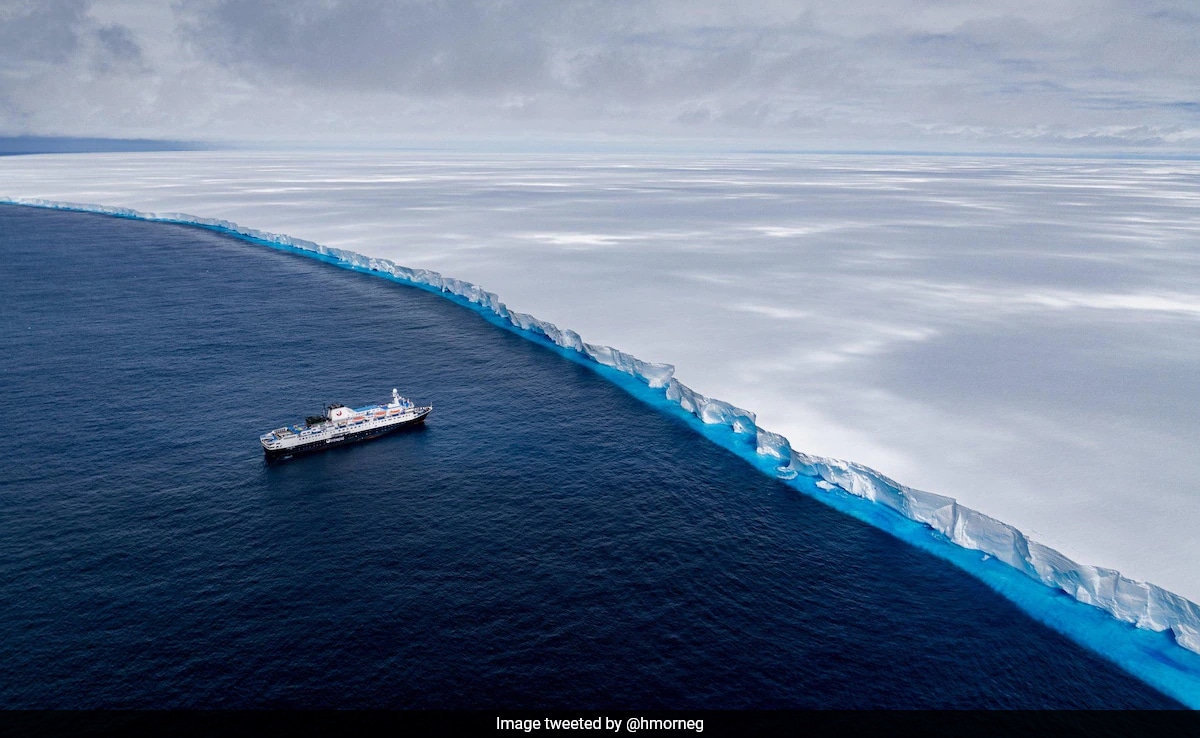 World’s Largest Iceberg A23a Breaks Free, Drifts In The Southern Ocean