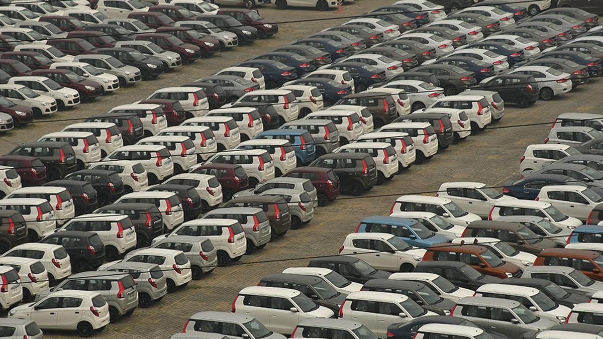 Passenger Vehicle dispatches rise 4% in November as demand sustains post-festive period: SIAM
