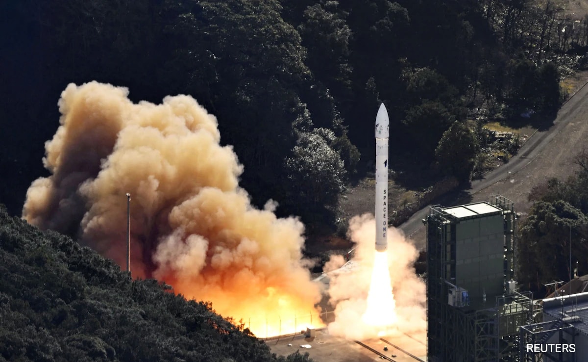 Japanese Space Startup’s Rocket Launch Fails Minutes After Lift-Off