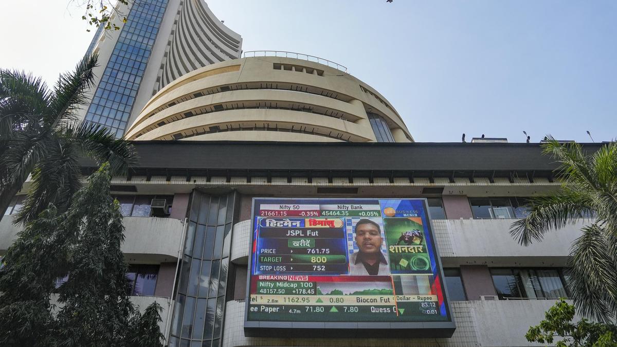 Sensex, Nifty extend losses into 3rd session on surging crude prices, FII outflows