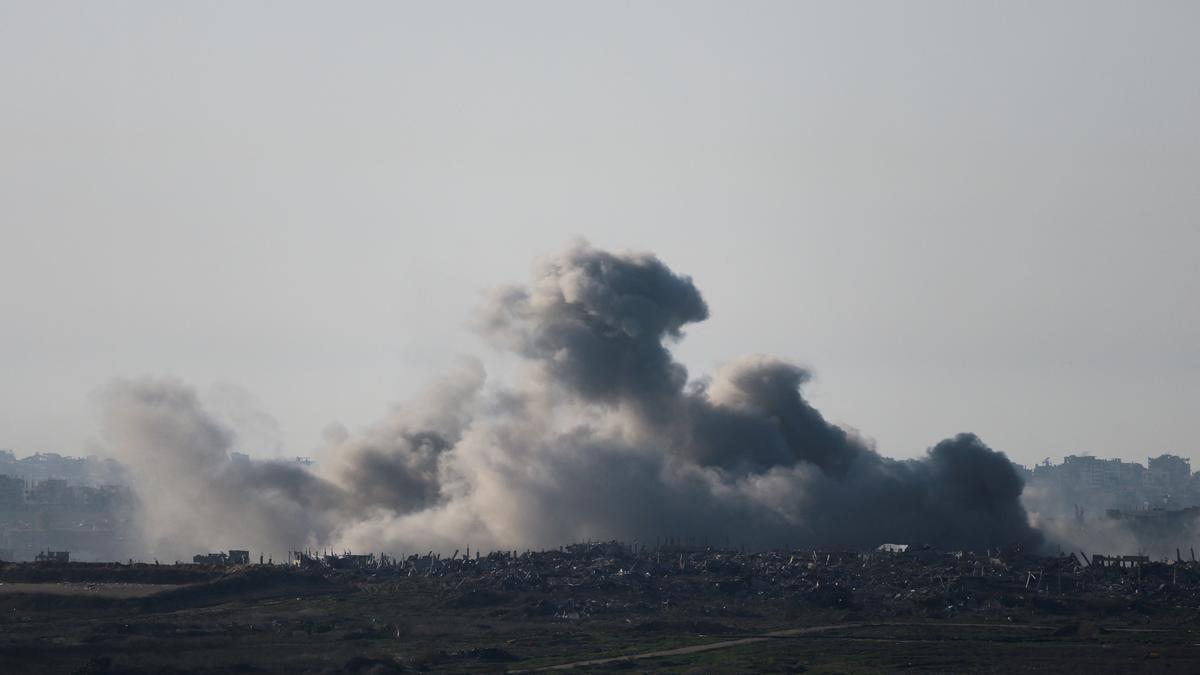 Israeli strikes kill dozens in Gaza amid stepped up ceasefire push