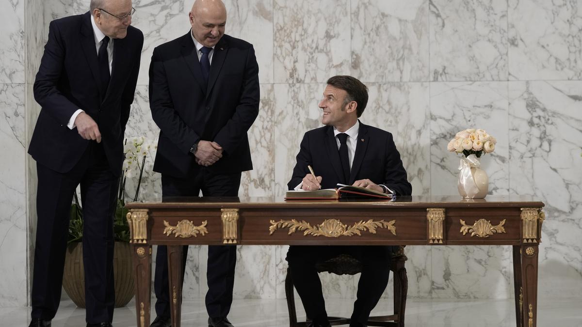 France’s Macron expresses support for new leadership in Lebanon as it recovers from crisis