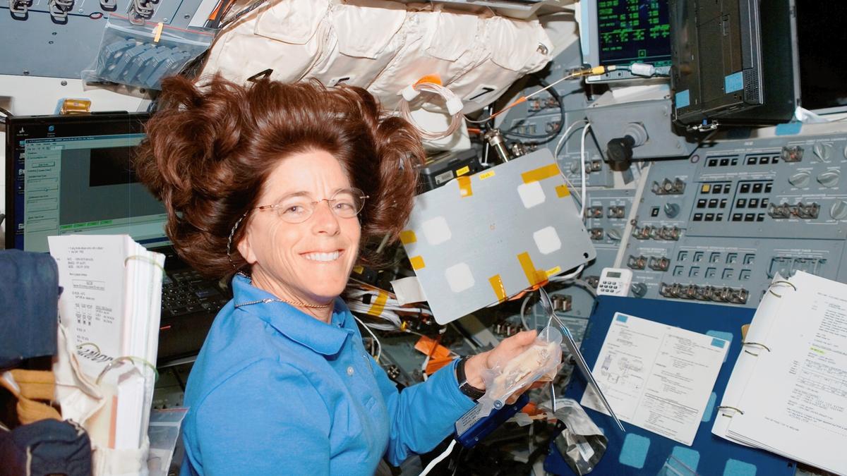 The Hindu Quiz on Space Shuttle disaster