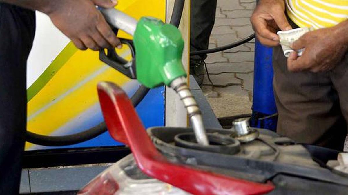 India’s fuel demand in December rose 2.1% y/y