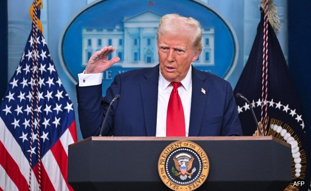 Trump Blames “Diversity Policies” Under Obama, Biden After Chopper-Plane Crash