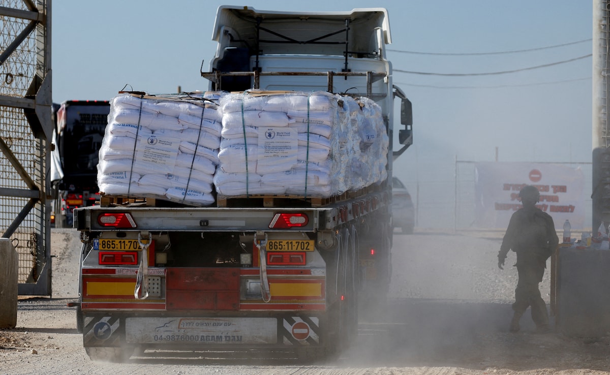 First Trucks Carrying Aid Arrive In Gaza Under Israel-Hamas Truce Deal: UN