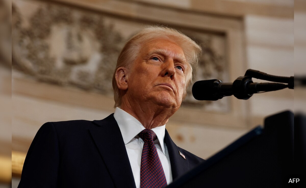 Trump Says US Will “Plant Stars And Stripes” On Mars