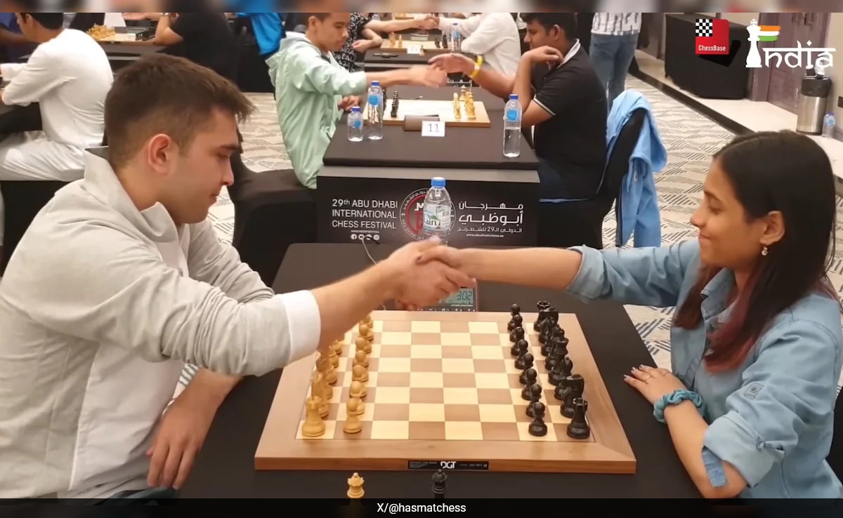 Why “Religious” Uzbek GM Shook Hands With India’s Divya, Turned Down Vaishali