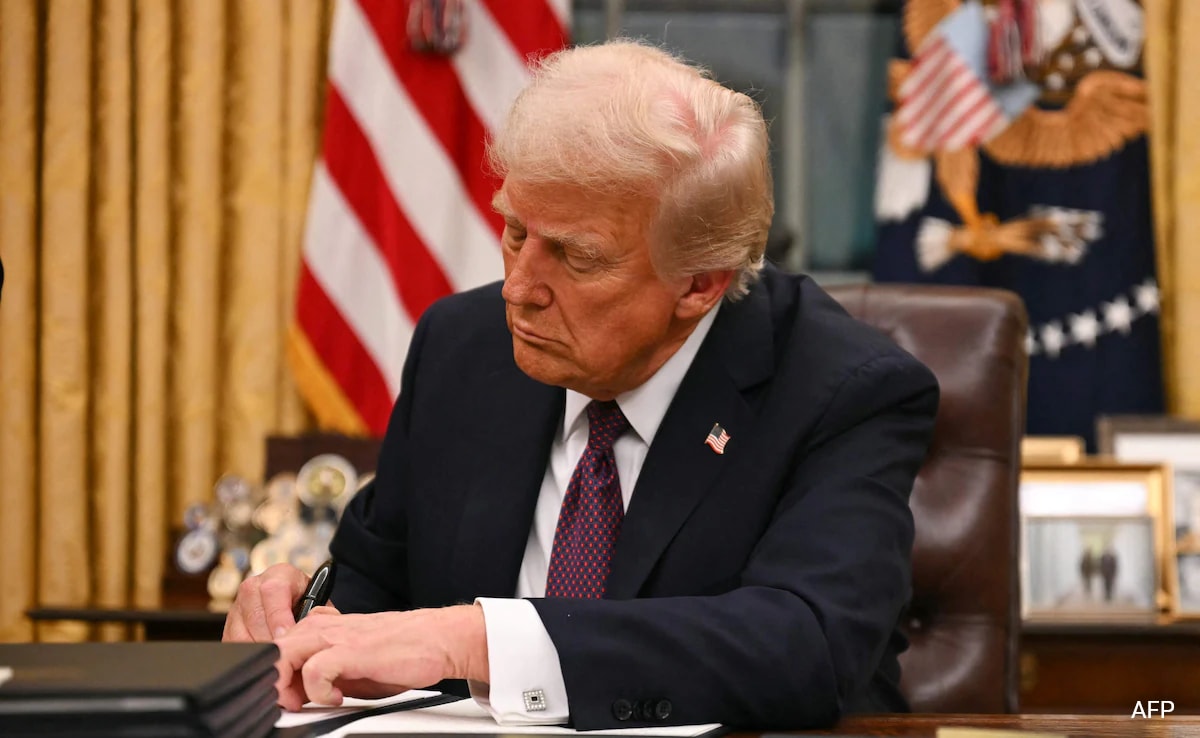 US President Donald Trump May Consider Rejoining World Health Organization