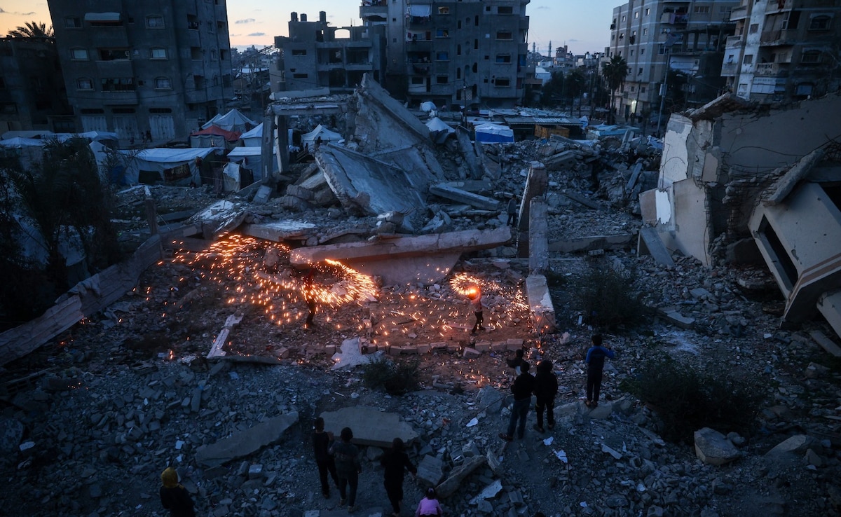 All Fingers Crossed For Gaza Ceasefire, Israel Adds A Warning: 10 Facts