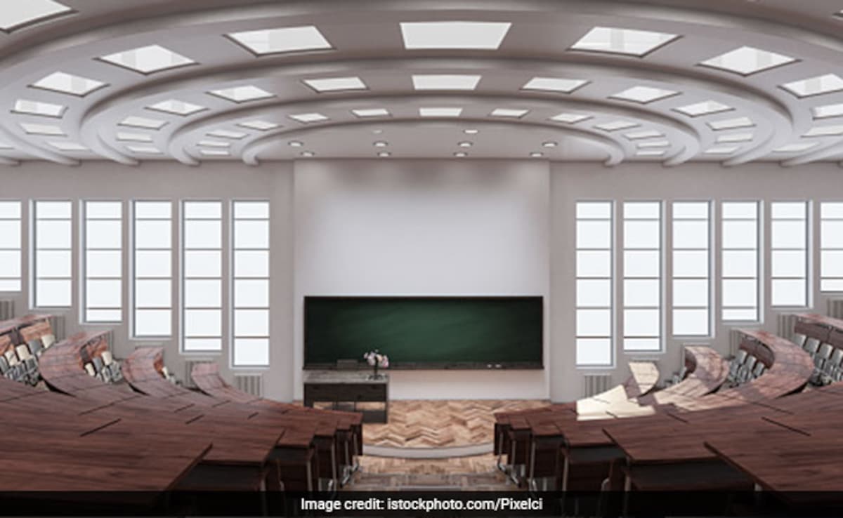 Sweden To Allow Schoolbag Searches After Mass Shooting