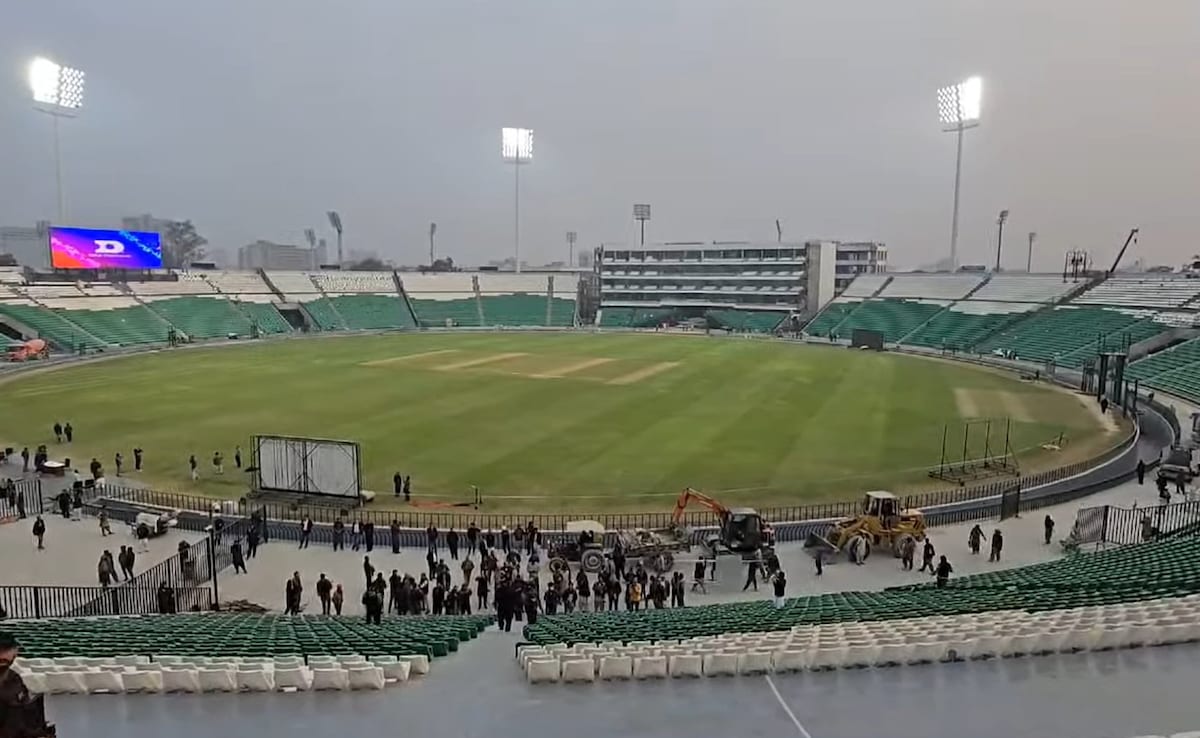 Pakistan Cricket Board Gets Creative To Prevent Pitch Invasion In Champions Trophy. Watch