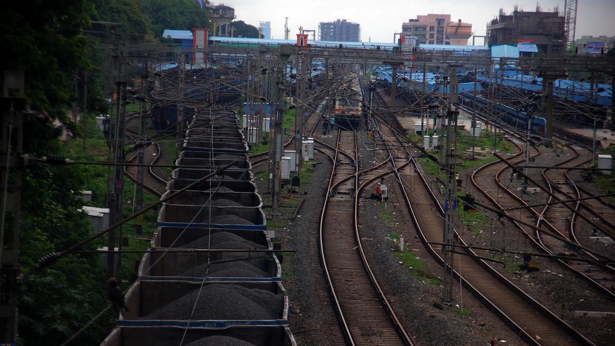 India shouldn’t give up on coal without ‘alternatives’: Economic Survey