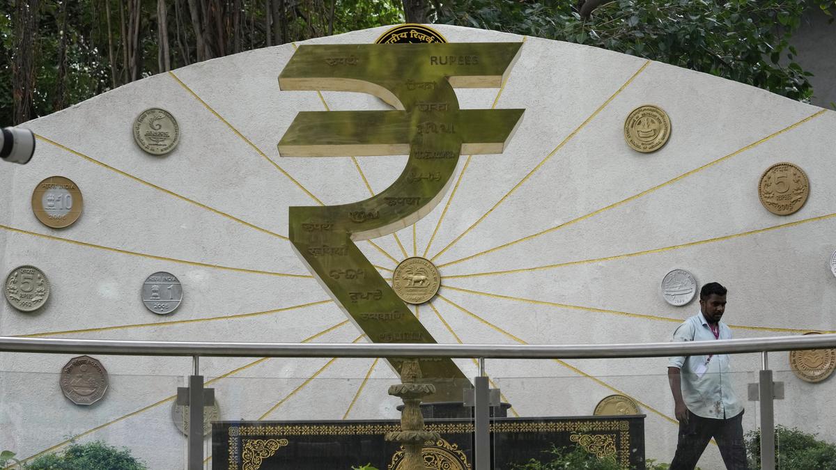 Rupee falls 18 paise to close at 87.25 against U.S. dollar