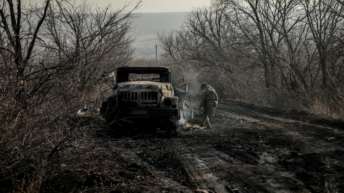 In Ukraine’s war-torn eastern regions, residents navigate deadly minefields