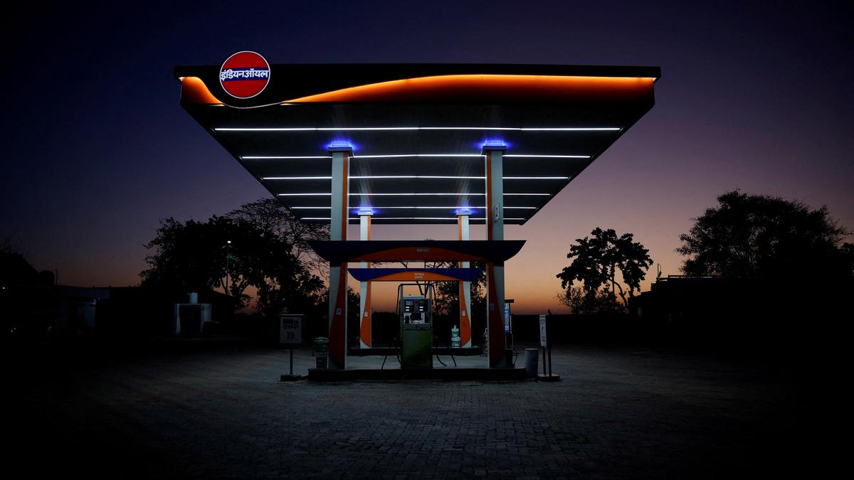 India will continue to buy Russian oil despite Trump’s threats, government sources tell NYT