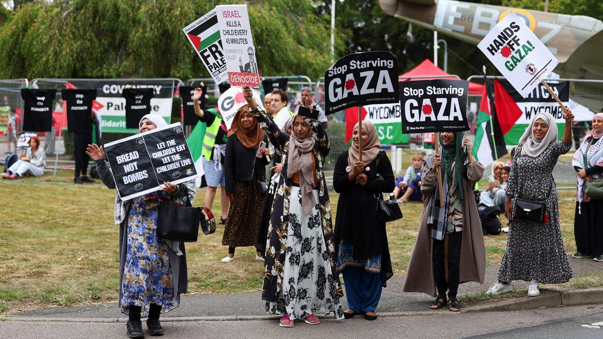 U.S. stops visitor visas for people from Gaza