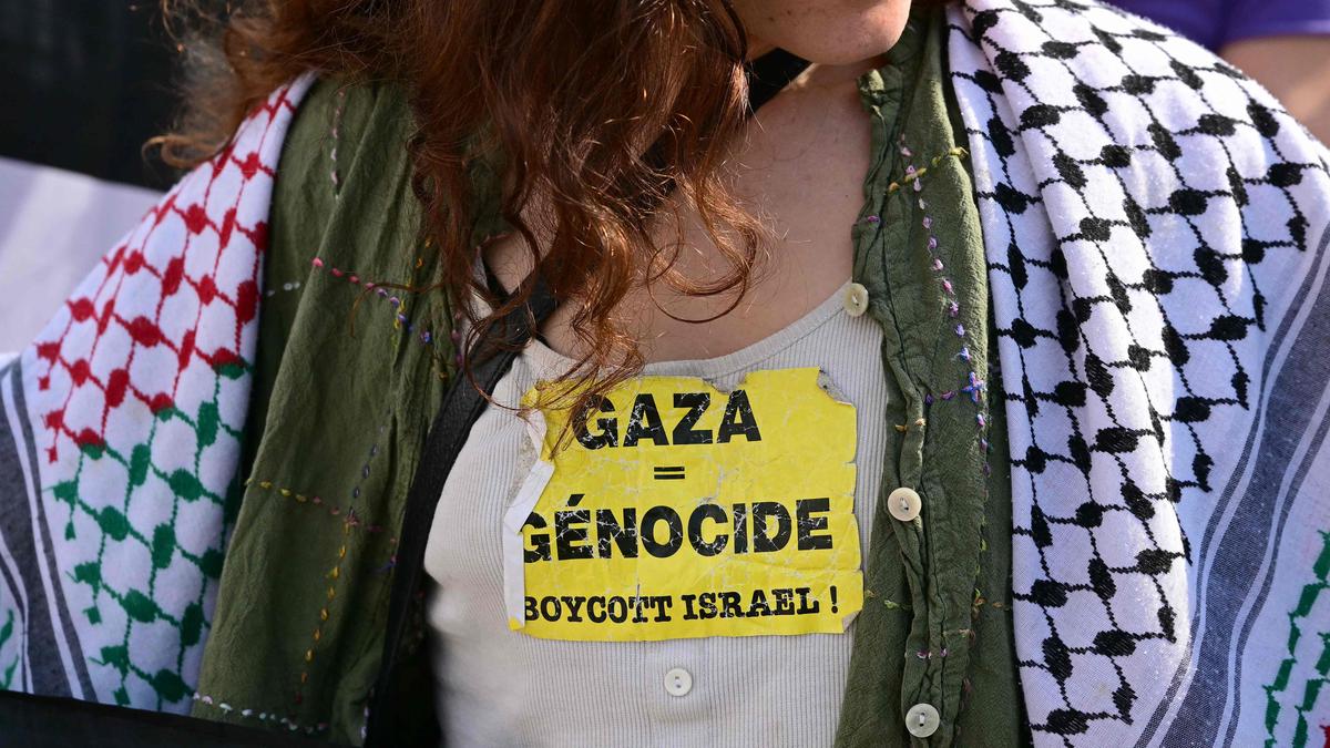 Venice Film Festival opens with star power and Gaza protesters