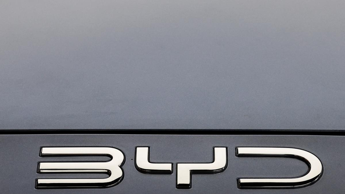 Sri Lanka customs detains nearly 1,000 Chinese EVs over misrepresentation of motor power