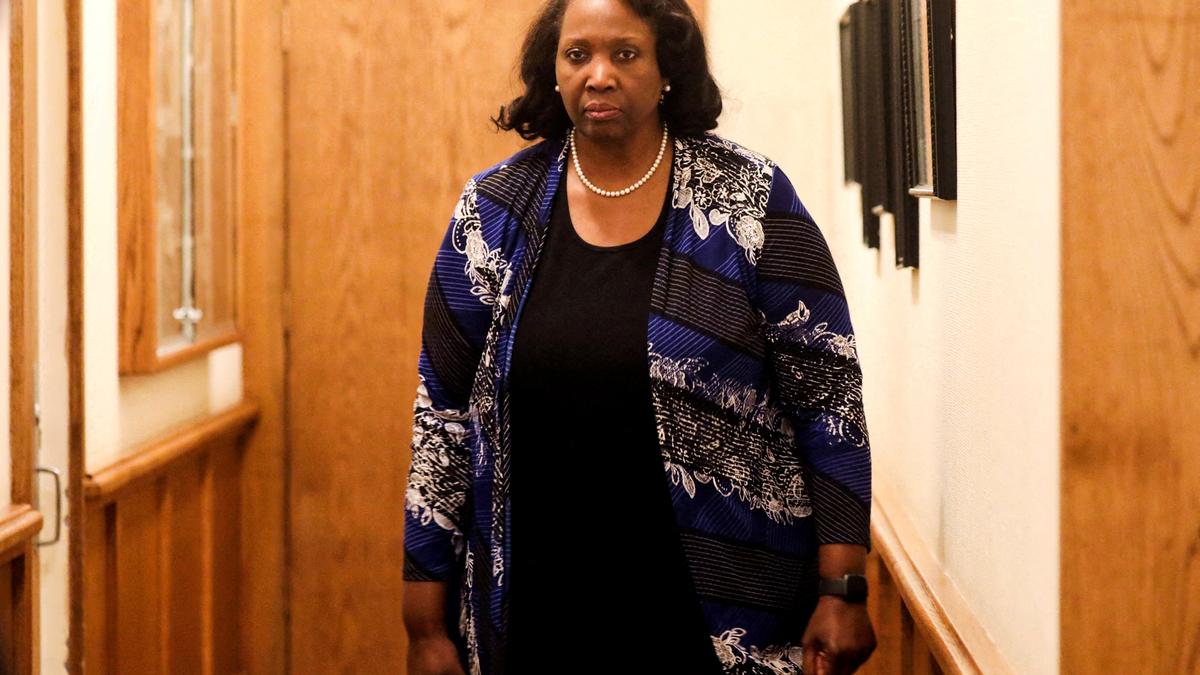 U.S. appeals court declines to let Trump remove Fed Governor Cook