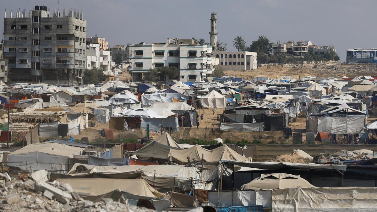 Israeli forces kill 15 Palestinians: Gaza civil defence