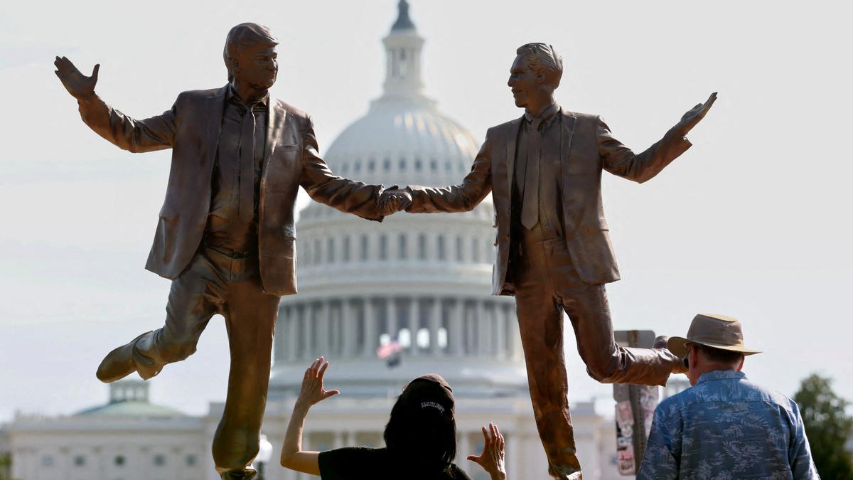 Statue of Trump and Epstein removed from Washington’s National Mall