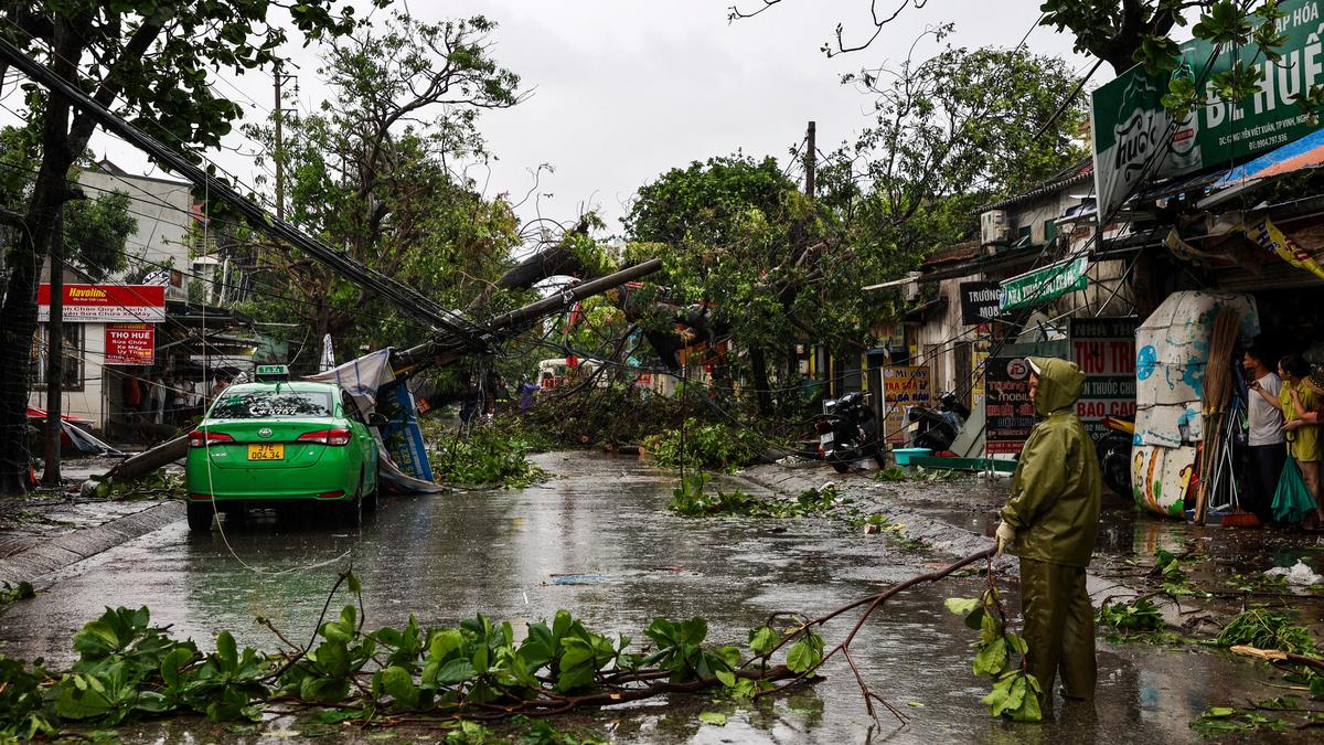 Typhoon Bualoi death toll rises to 19 in Vietnam as Hanoi streets flooded