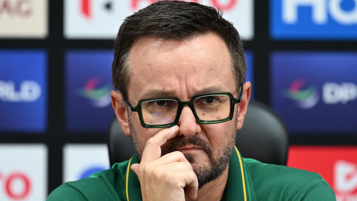 Pakistan coach Hesson excited to be part of ‘a highly-charged event’