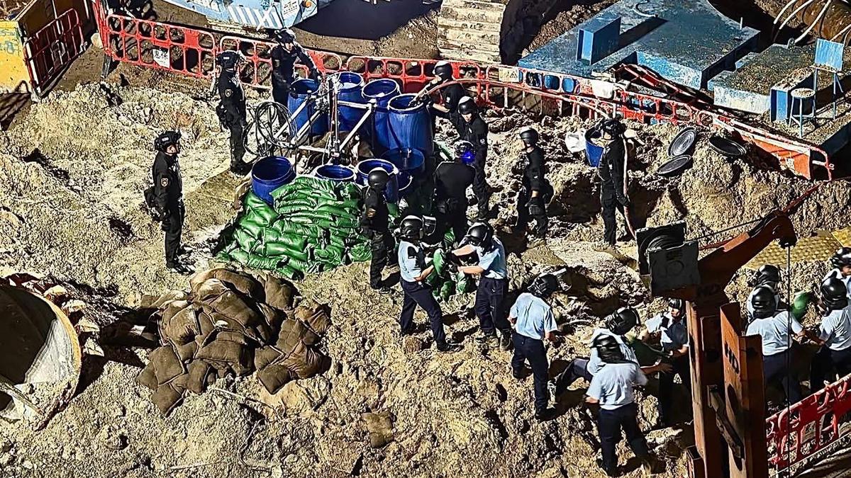 Thousands evacuated in Hong Kong after discovery of large World War II-era bomb
