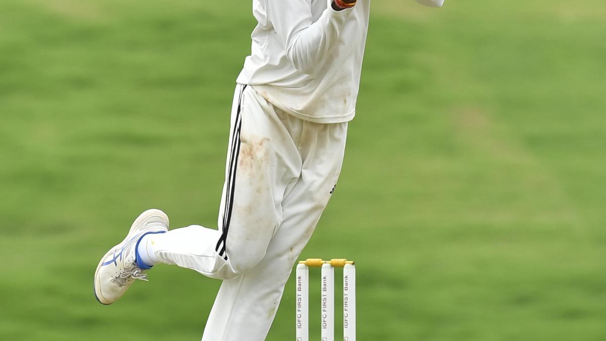 Saransh, Kartikeya help Central bundle out South for 149