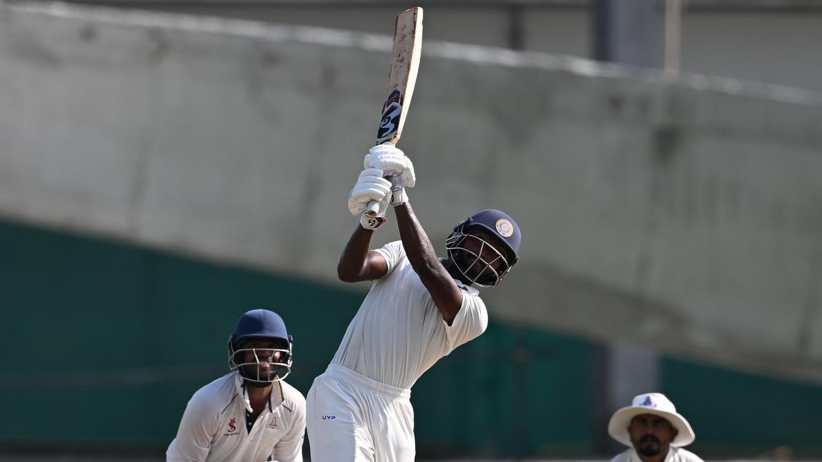 Buchi Babu final | Hima Teja, Aman Rao propel Hyderabad