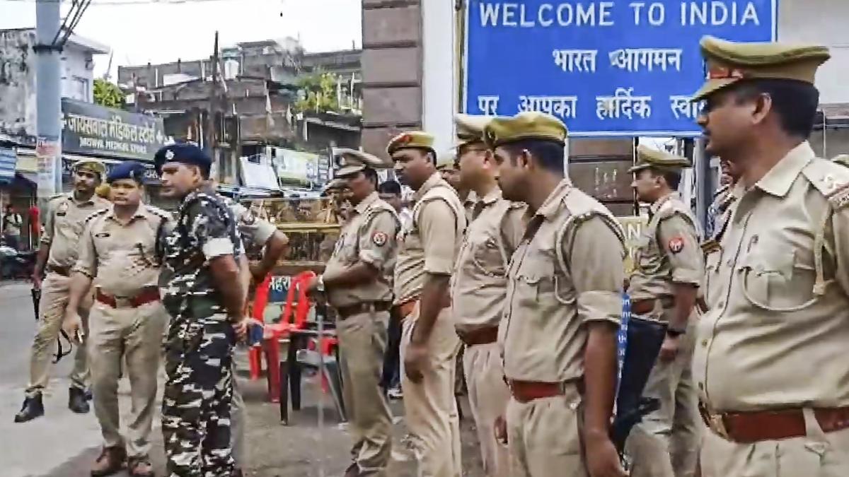 22 Nepal prisoners escape amid unrest, nabbed at U.P. border