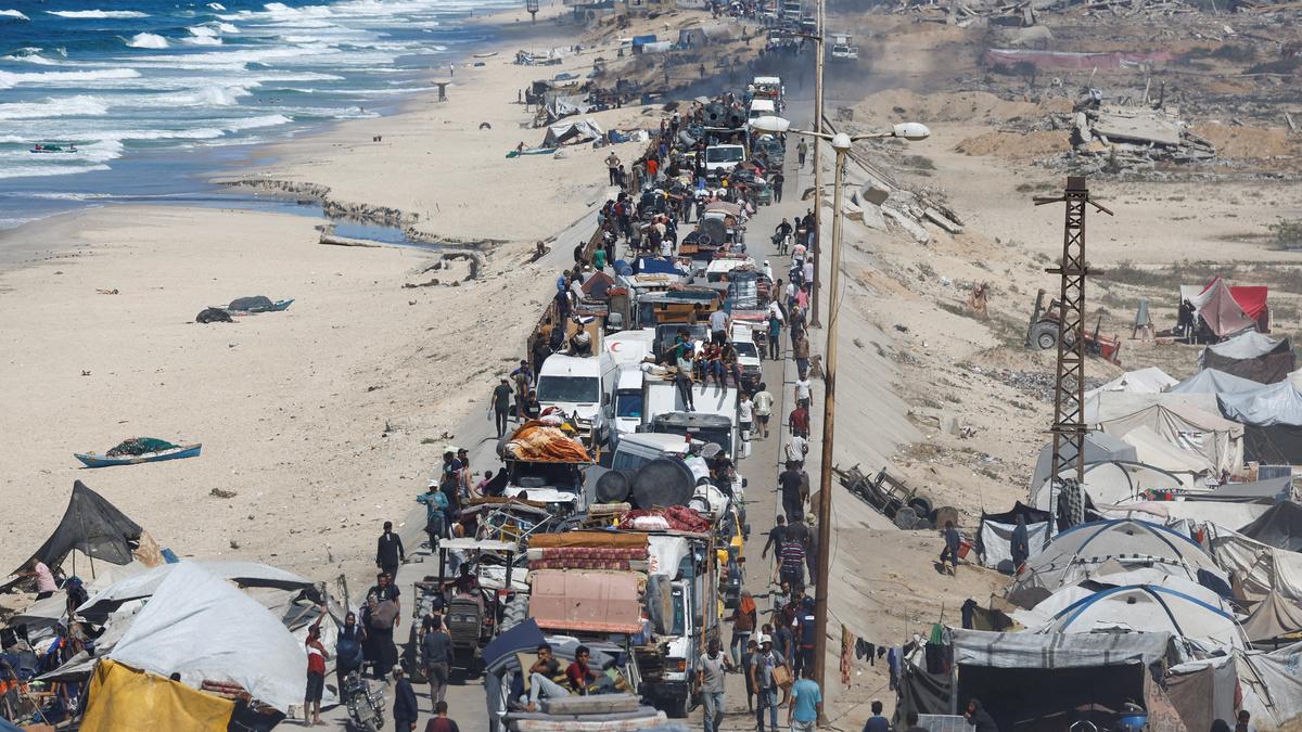 Israel issues ‘last’ warning for Gazans to flee main city