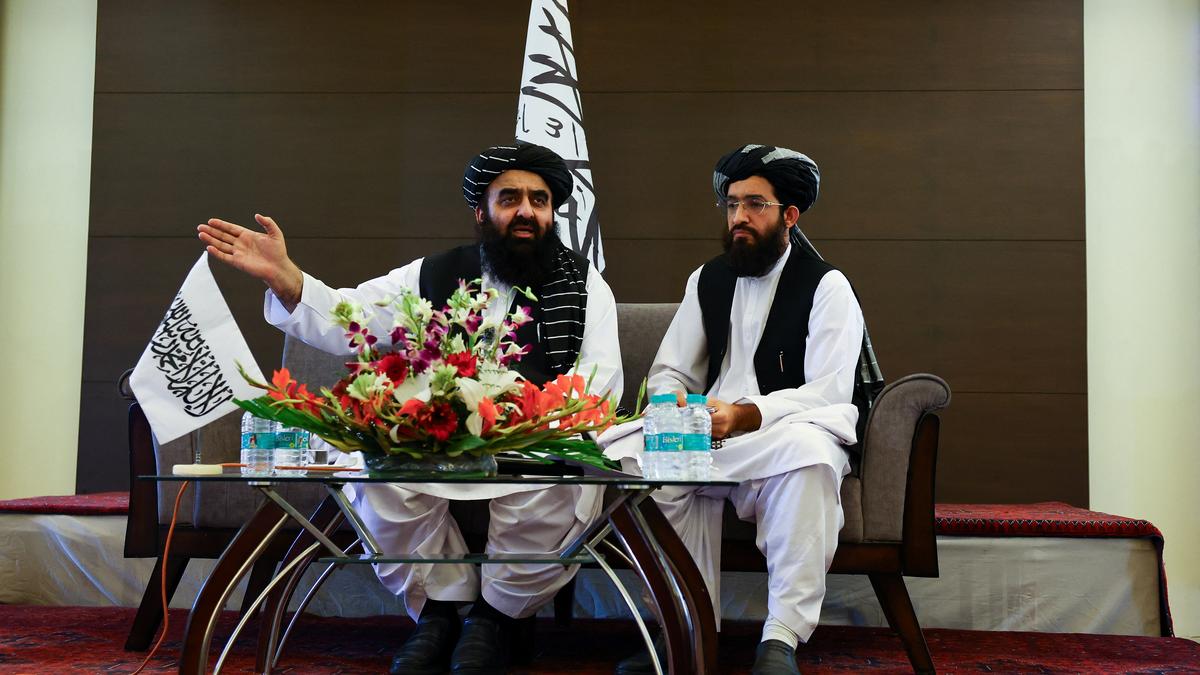 Situation under control: Muttaqi on Afghanistan-Pakistan clashes