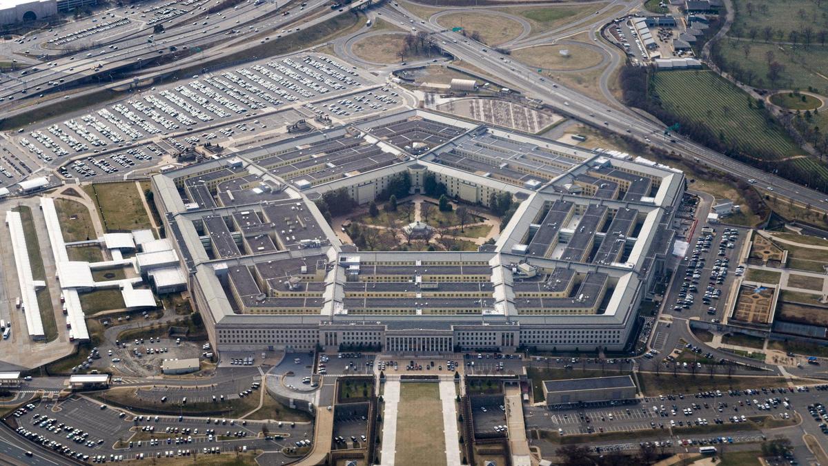 Pentagon accepts 0 million donation to help pay the military during the government shutdown