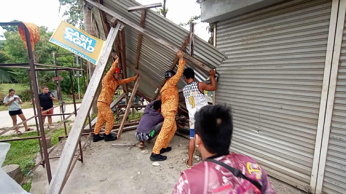 At least seven killed as strong quakes strike southern Philippines