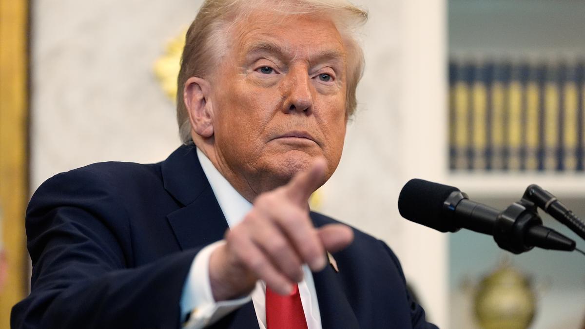 U.S. will send survivors of strike on ‘drug-carrying submarine’ back to Ecuador and Colombia, says Trump