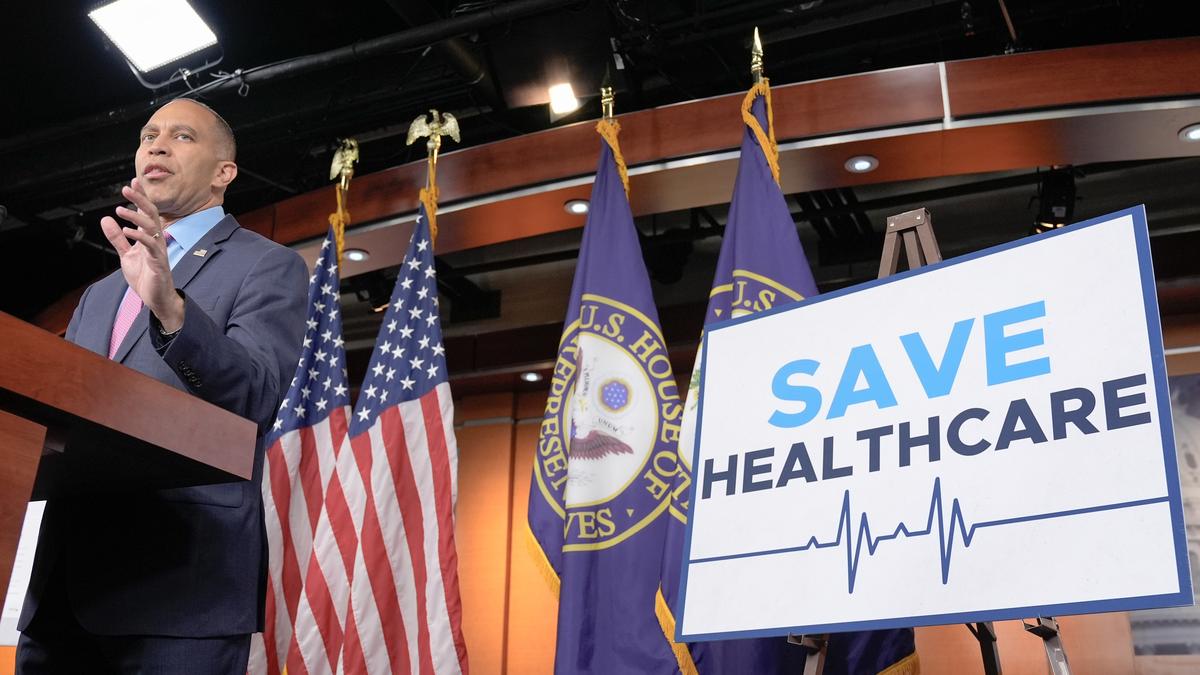 Government funding vote fails again in Senate as hopes fade for quick end to shutdown