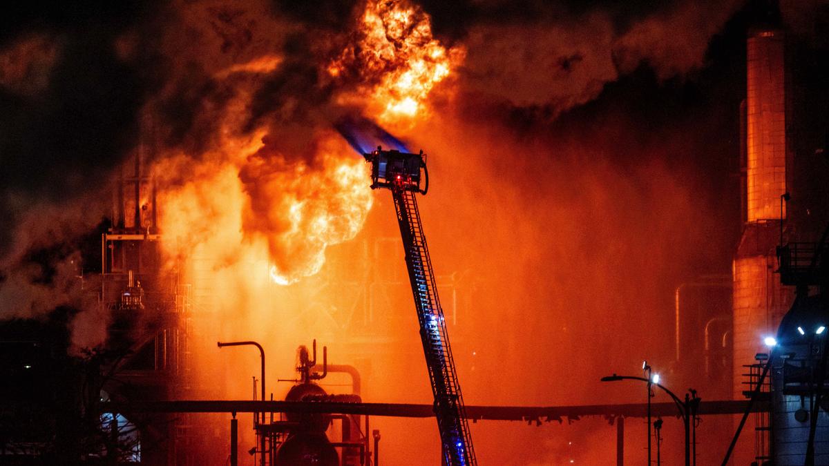 Massive fire erupts at Chevron refinery near Los Angeles