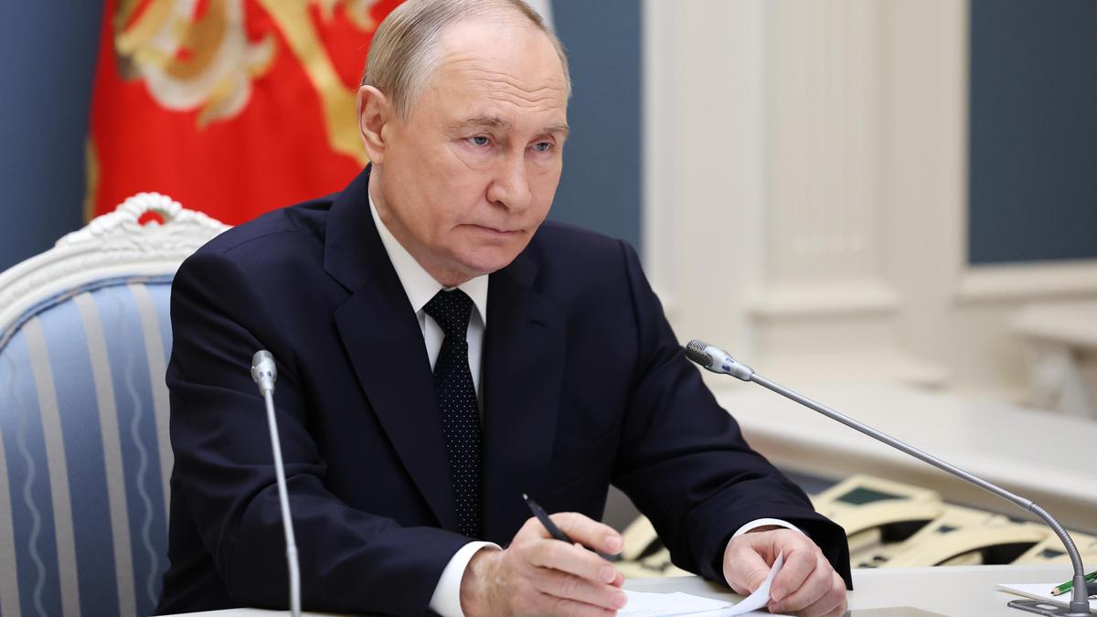 Putin directs drills of Russian nuclear forces as his Budapest summit with Trump is put on hold