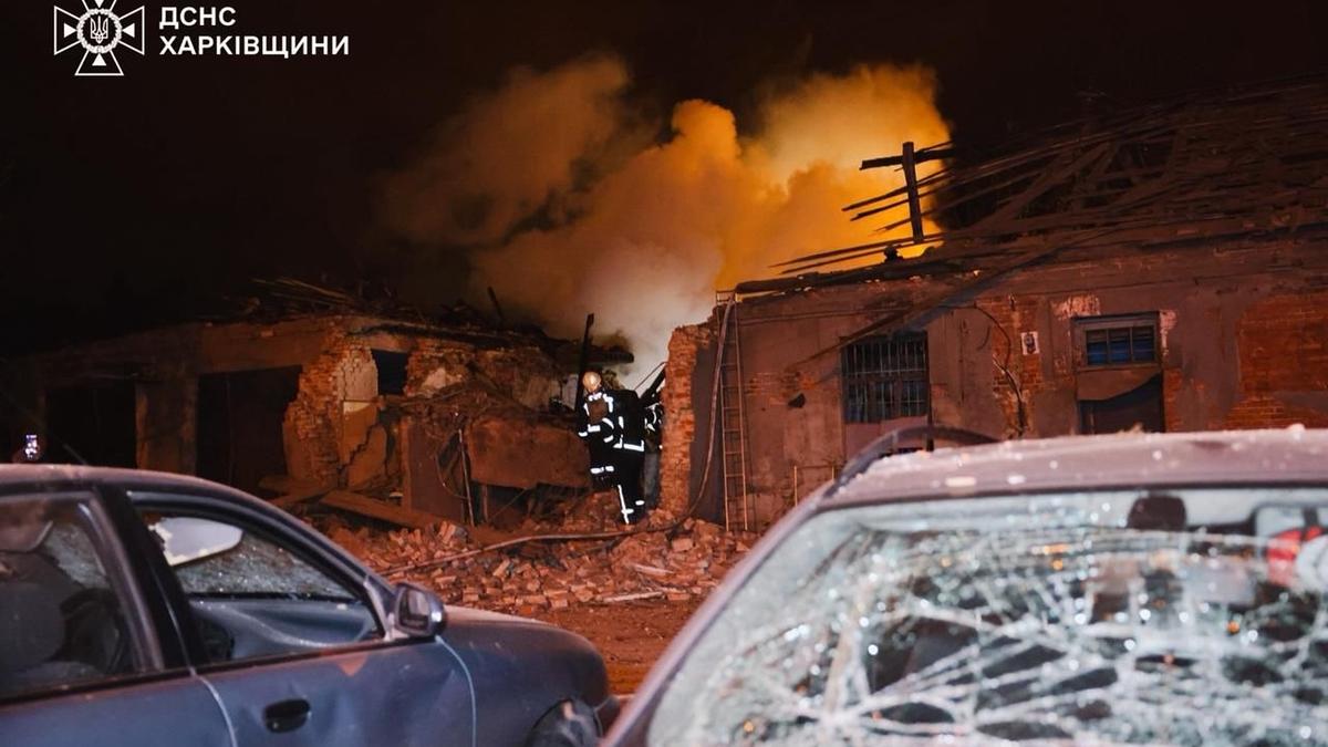 Russian aerial attack hits a Ukrainian hospital, days before Zelenskyy meets Trump