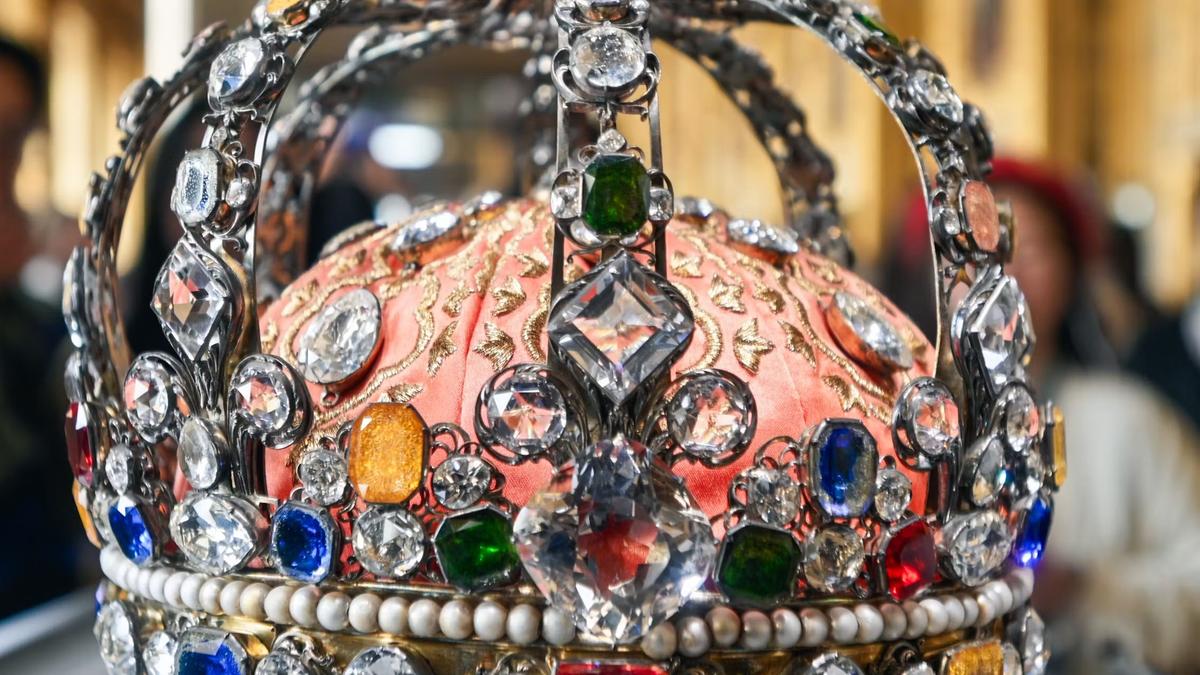What will happen to Louvre jewellery after heist? There are two likely scenarios
