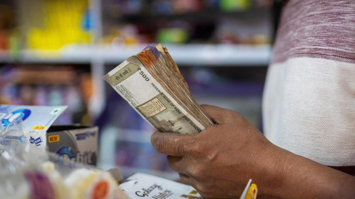 Rupee falls 7 paise to 88.69 against U.S. dollar in early trade