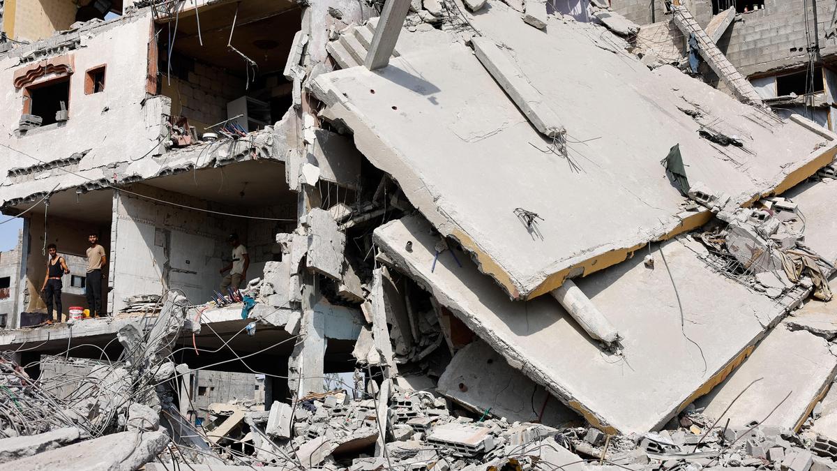 Israeli strike kills one in Gaza as sides trade blame for truce violations