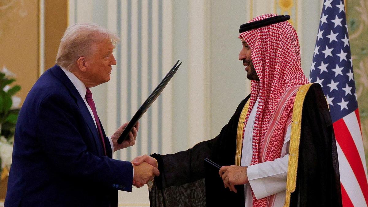 Saudi Crown Prince bin Salman to visit Trump on Nov 18, White House official says