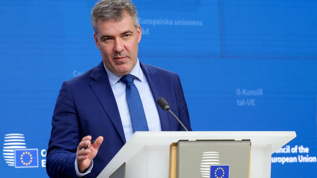 EU strikes last-ditch deal on climate targets as COP30 looms