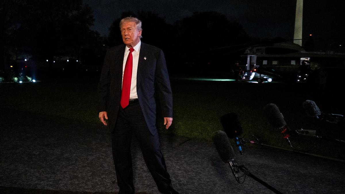 U.S. senators take major step toward ending record shutdown