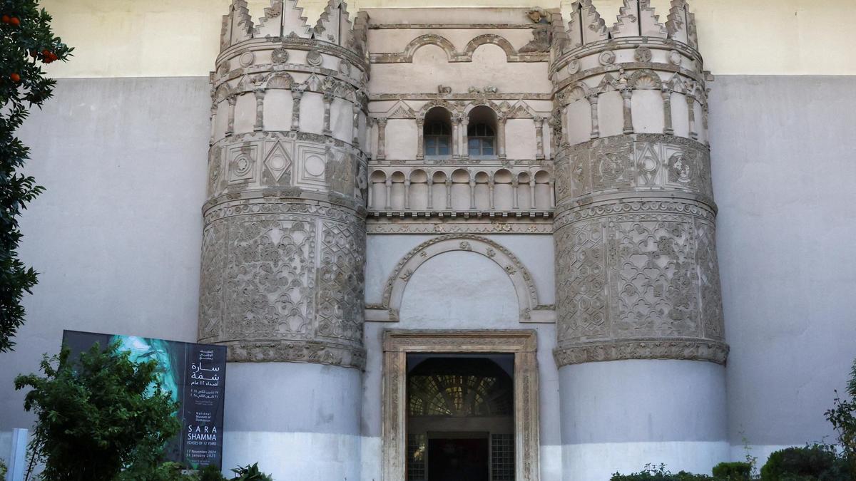 Thieves steal Roman statues from Syria’s national museum