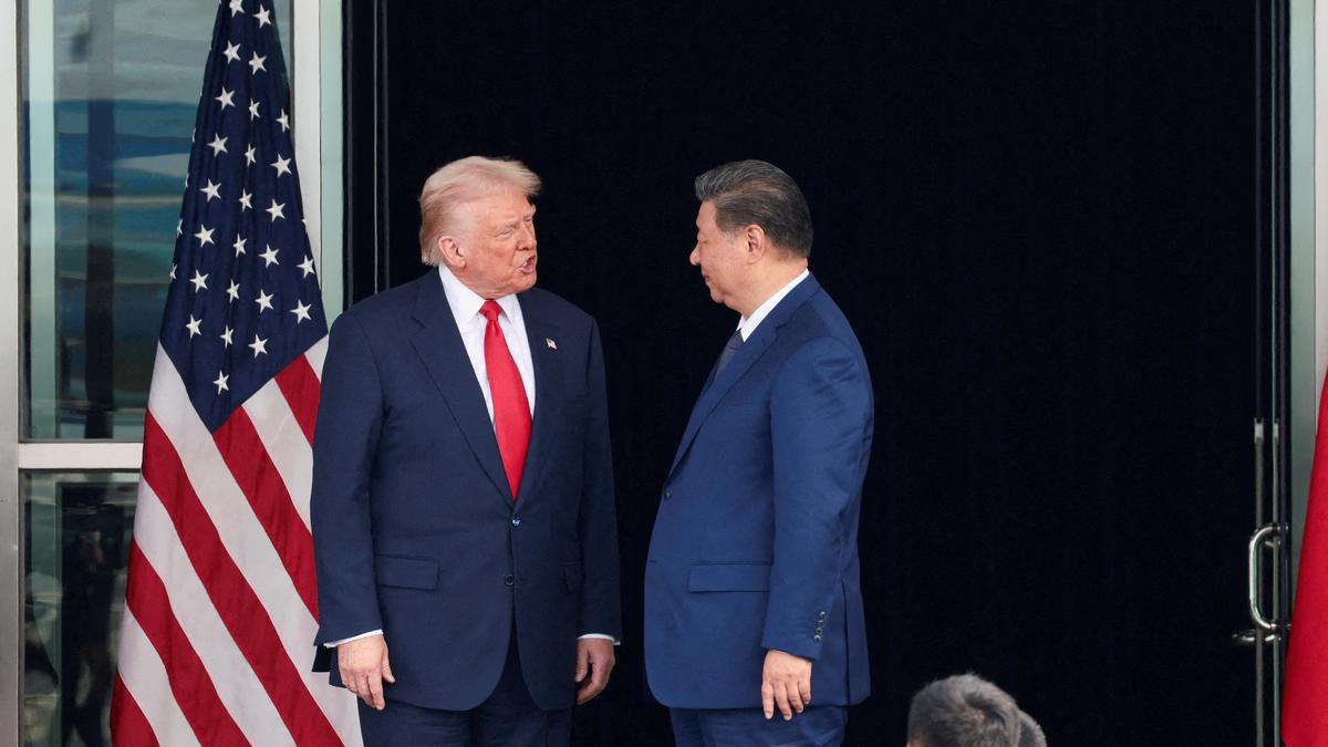 Trump, Xi speak on phone to discuss trade, Taiwan and Ukraine, U.S. and Chinese officials say
