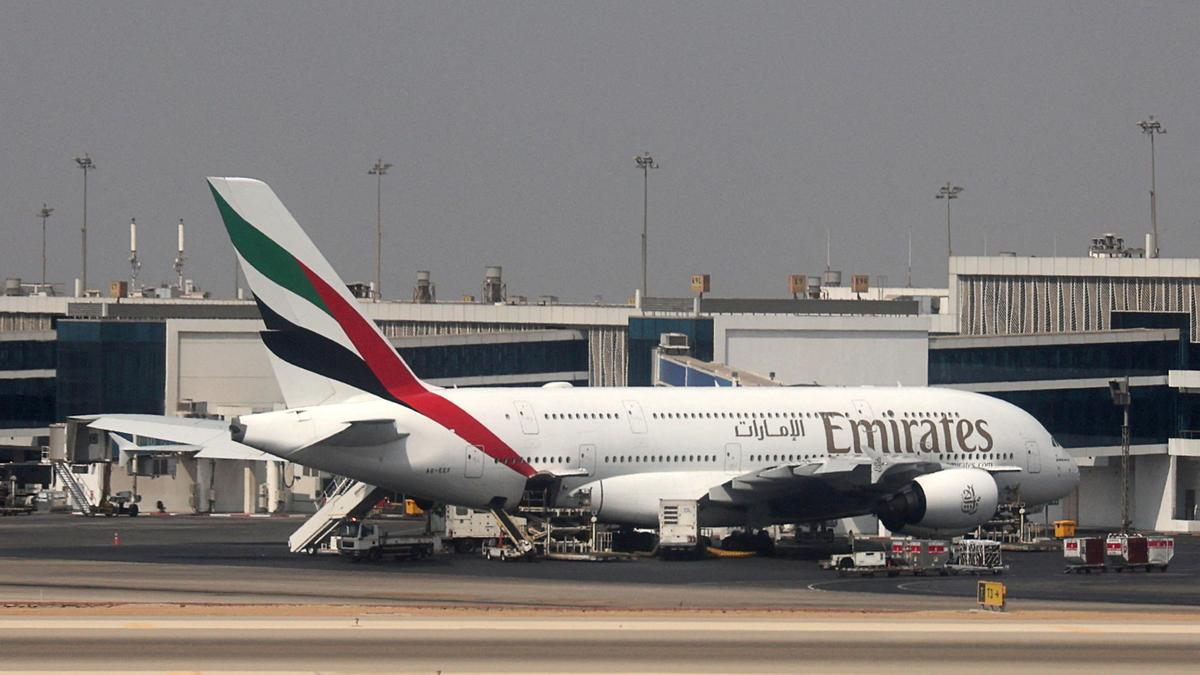 Emirates to hire hundreds of pilots in 2026